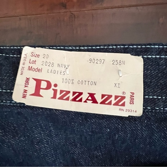 VINTAGE Pizzazz 1970s Denim Straight Leg High Rise Jeans Dark Wash Deadstock - Picture 9 of 13